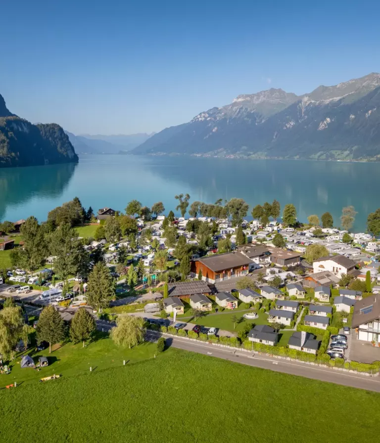 camping aaregg on lake brienz page-banner