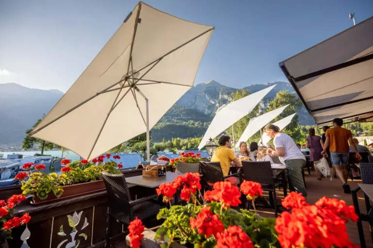 Restaurant Aareggstube auf dem Camping Aaregg in Brienz am Brienzersee, Schweiz