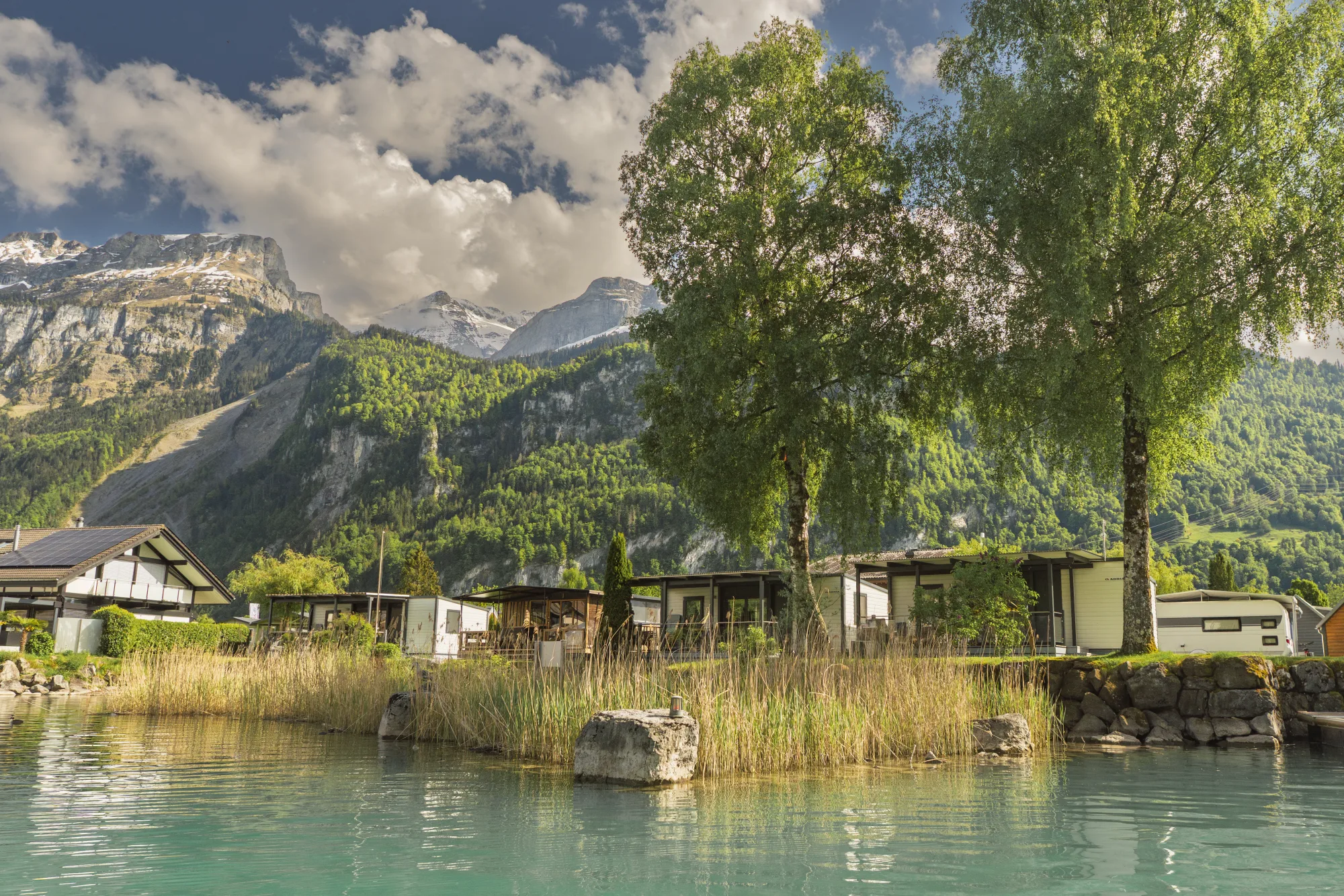 Villa Seeblick — Aussenansicht mit gedeckter Terrasse