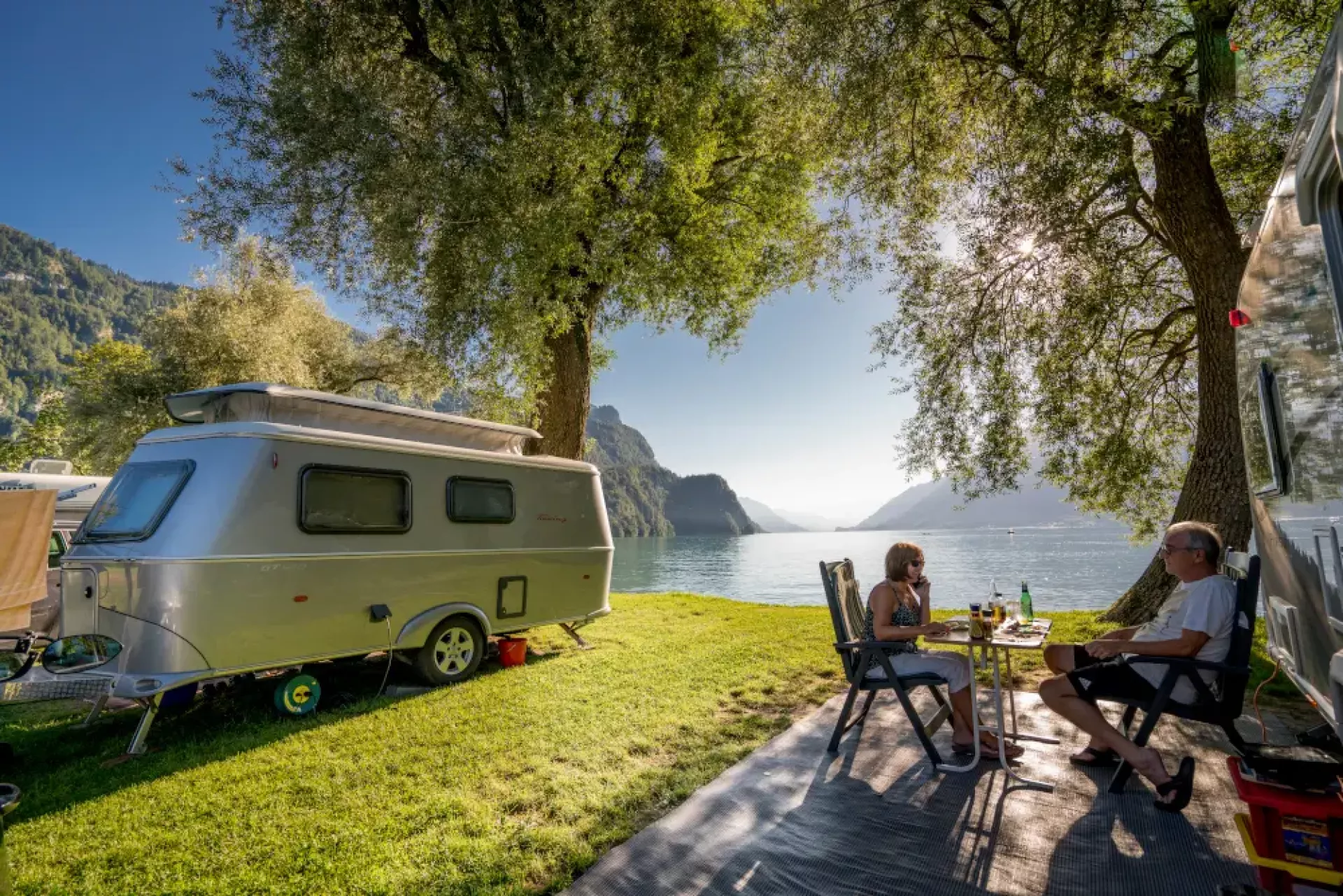 Seeparzelle direkt am Brienzersee mit Liegewiese