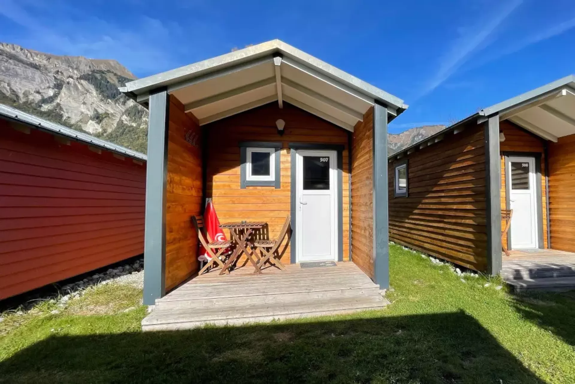 Woody Tramp XL Schlafhütte für Familien